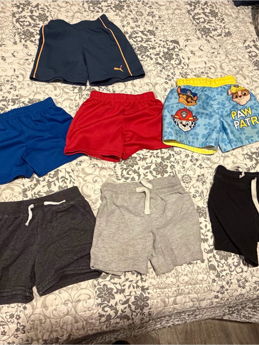 Lot of 9 boys shorts various brands size 18 months